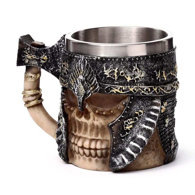 Axe Handle Armoured Skull Tankard