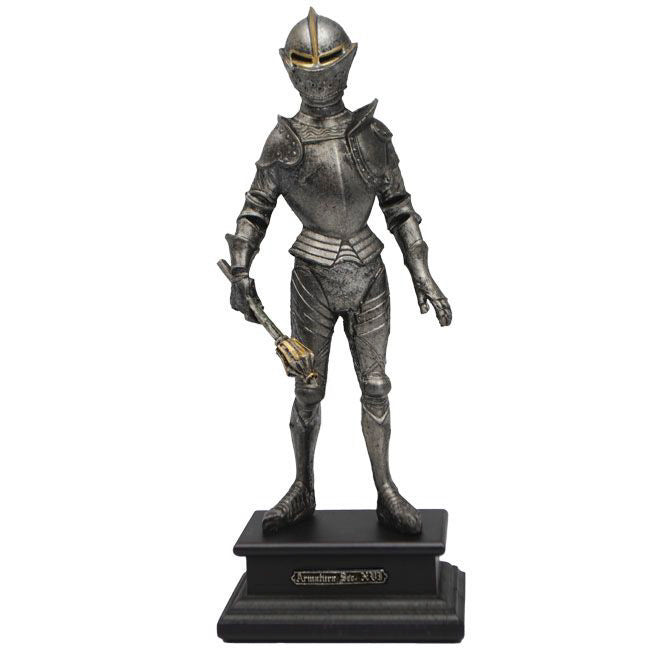 Pewter Knight with Mace